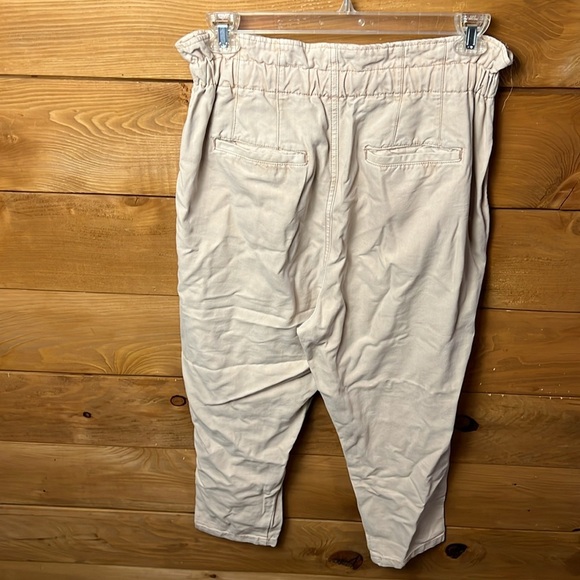 Free People Margate Pleated Trousers Pants Paperbag Waist Tan Md‎ casual lounge - Picture 4 of 9